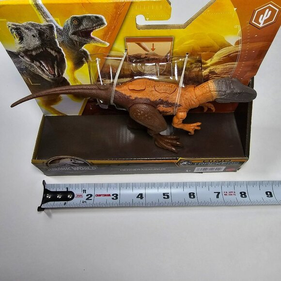 Jurassic World Dino Trackers Strike Attack Herrerasaurus 7.5" Figure 2022 Mattel - Picture 3 of 7